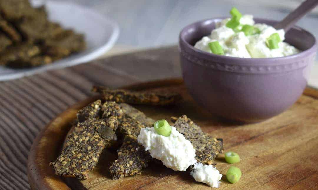 Cracker mit Leinsamen
