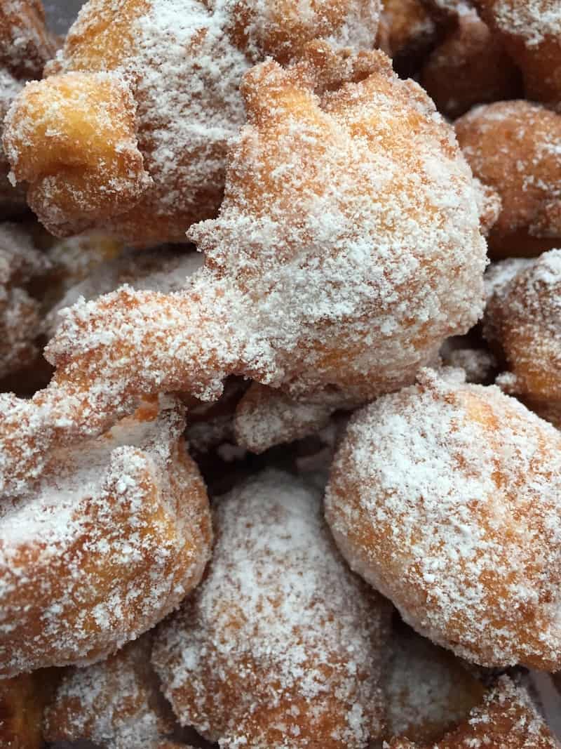 Mutzen mit Puderzucker aus dem Thermomix® – Foto: Nicole Stroschein