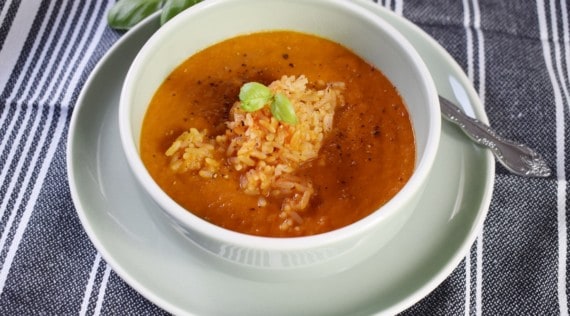 Tomatensuppe mit Reis aus dem Thermomix® – Foto: Nicole Stroschein