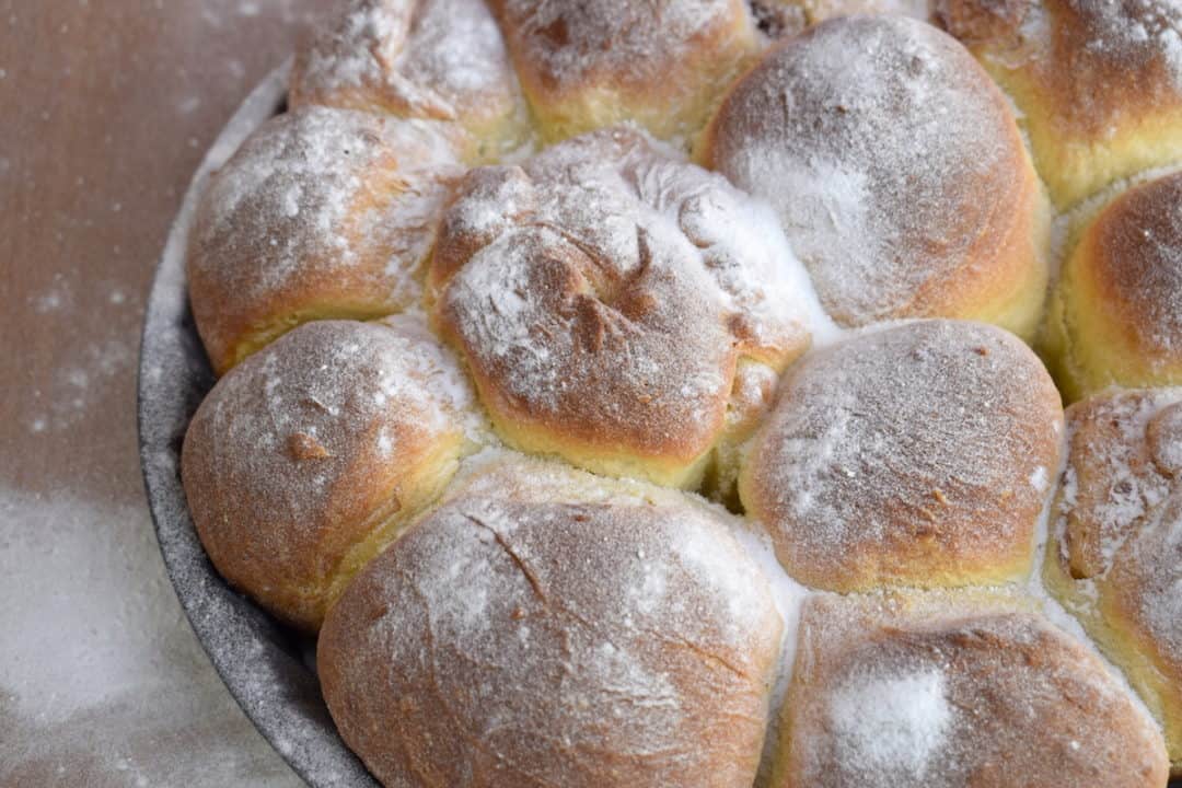 Süße Hefebrötchen mit Marmelade - mein ZauberTopf