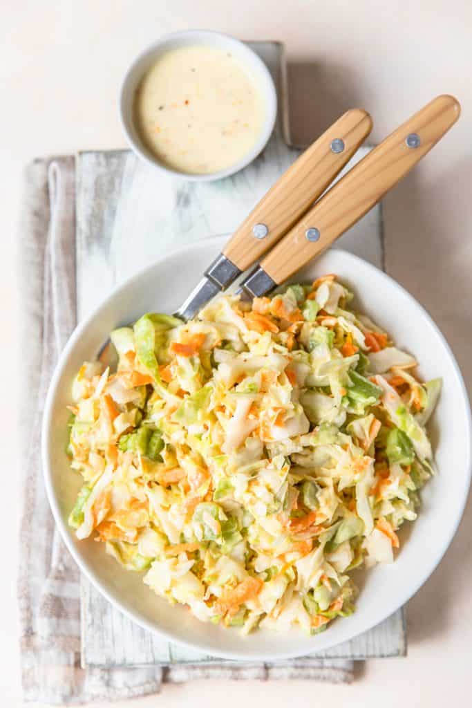 Coleslaw mit dem Thermomix® – Foto: Gettyimages / porosolka