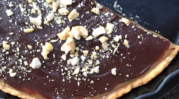 Karamell-Schokoladen-Tarte aus dem Thermomix® – Foto: Nicole Stroschein