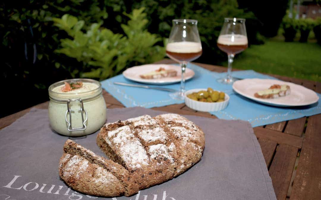 Bierbrot mit Walnüssen aus dem Thermomix® - ZauberTopf