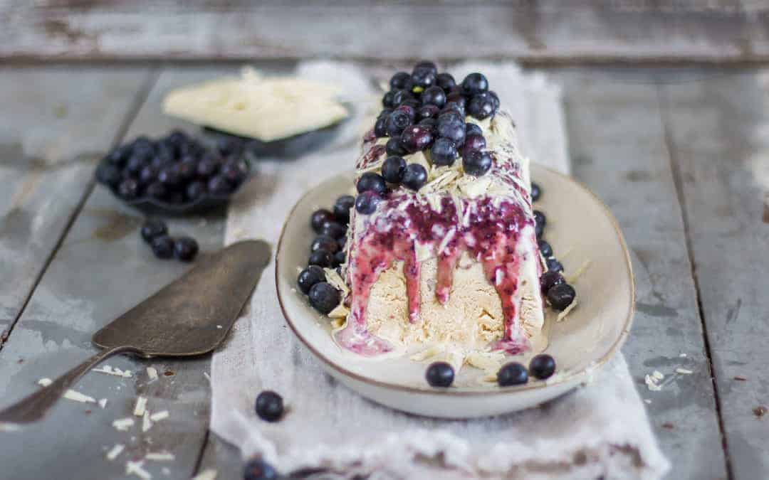 Parfait aus weißer Schokolade mit Heidelbeeren - mein ZauberTopf