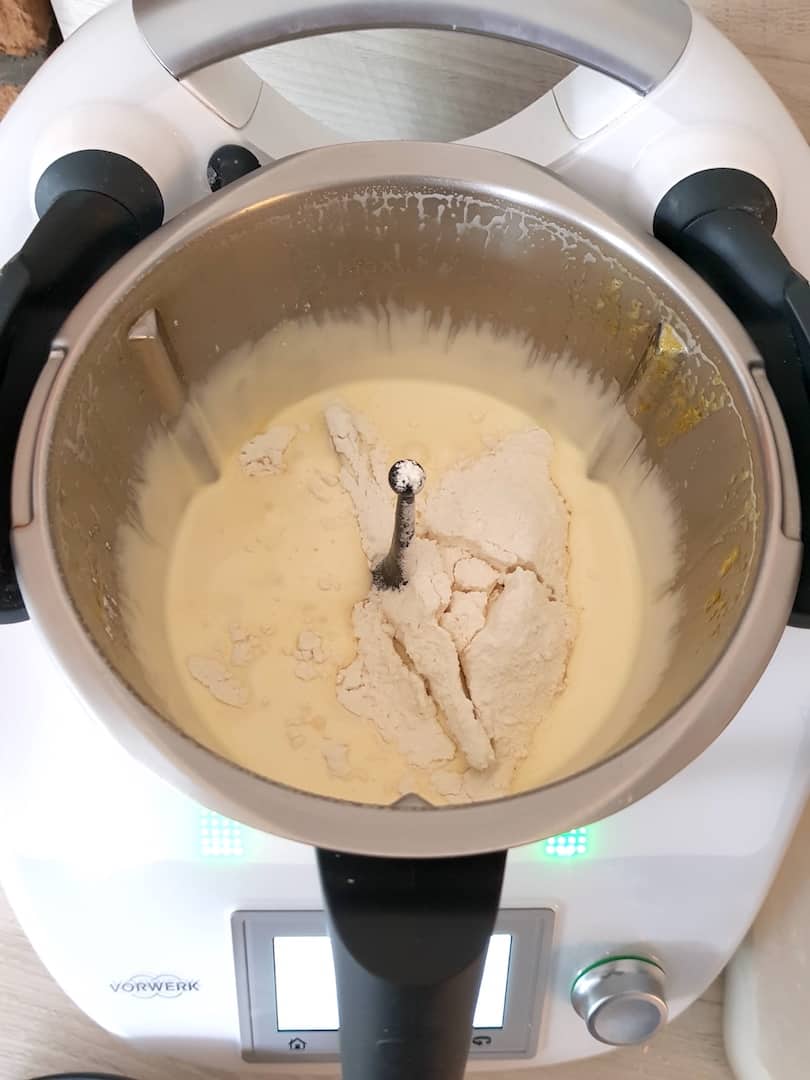 Biskuitteig aus dem Thermomix® – Foto: Nicole Stroschein