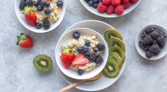 Fruchtiges Porridge aus dem Thermomix® – Foto: Unsplash / Melissa Belanger