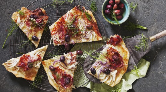 Flammkuchen mit Fenchel und Pancetta mit dem Thermomix® – Foto: Frauke Antholz