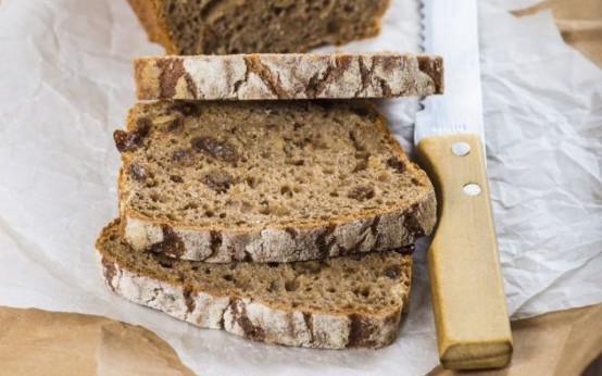 Glutenfreier Pumpernickel