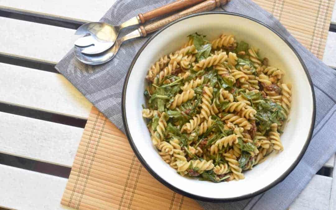 Mediterraner Nudelsalat