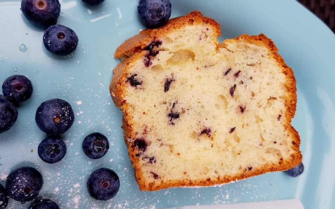 Zitronen-Blaubeer-Kuchen