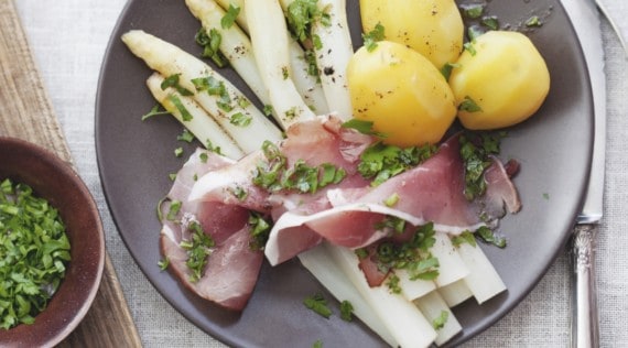 Spargel mit Katenschinken aus dem Thermomix® - Foto: Ira Leoni