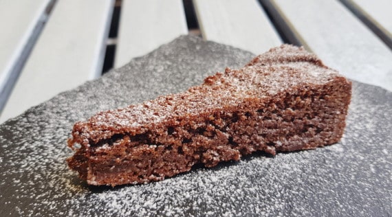 Schokoladenkuchen ohne Mehl aus dem Thermomix® – Foto: Nicole Stroschein
