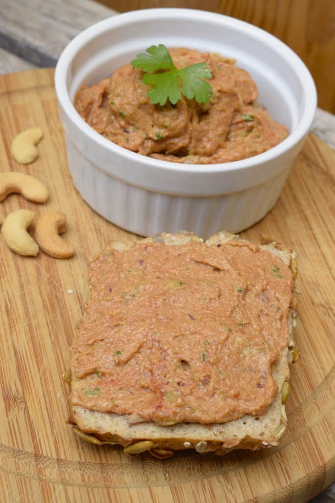 Veganer Brotaufstrich mit Cashew-Kernen - mein ZauberTopf