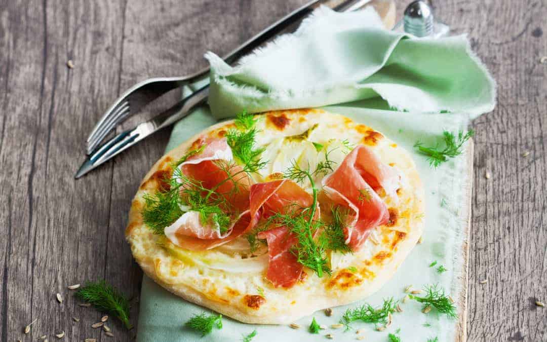 Kleine Fenchelpizza mit Mascarponecreme