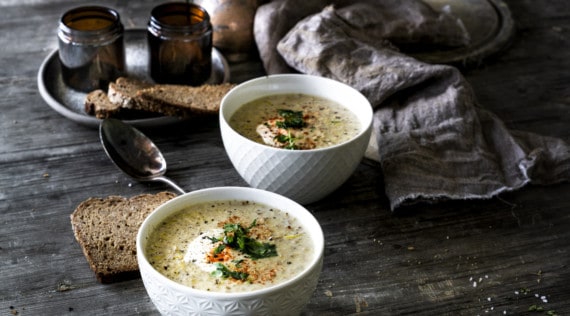 Käse-Lauch-Suppe mit Hackfleisch aus dem Thermomix® – Foto: Tina Bumann