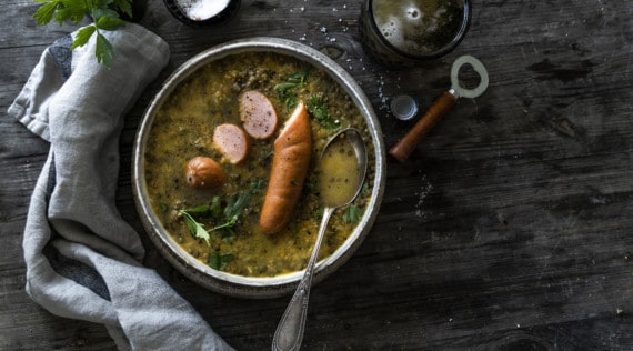 Linsensuppe mit Bockwurst aus dem Thermomix® – Foto: Tina Bumann