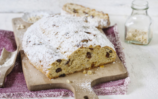 Klassischer Christstollen