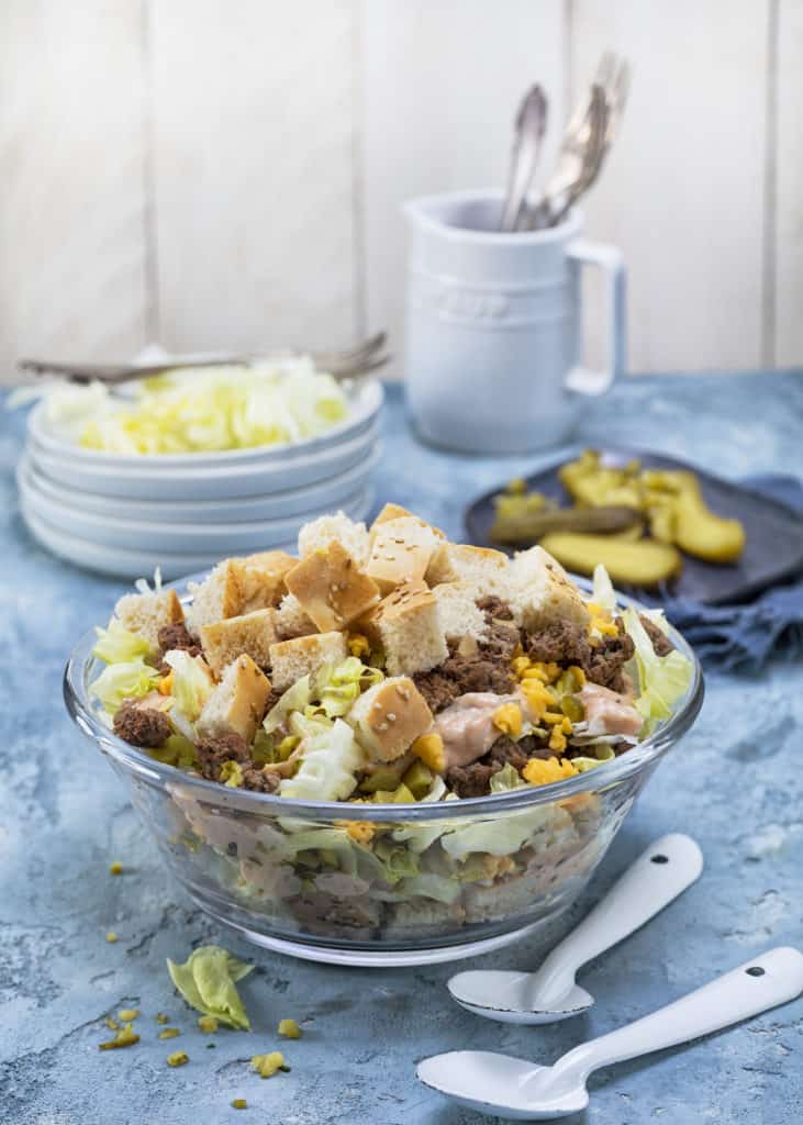 Bic-Mac-Salat mit gebratenem Hack aus dem Thermomix® – Foto: Frauke Antholz
