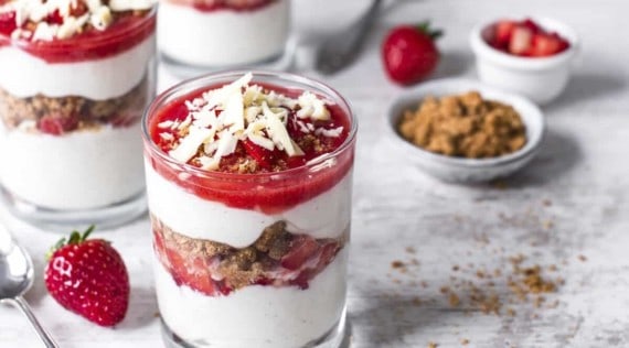 Quarkspeise mit Erdbeeren aus dem Thermomix® – Foto: Katharina Küllmer