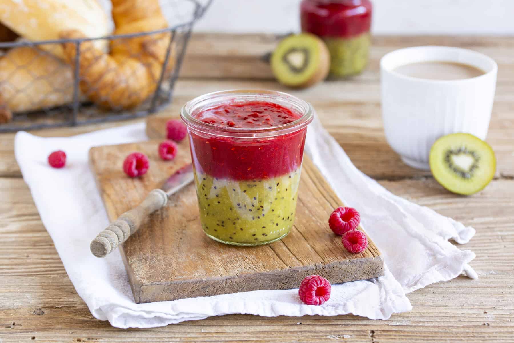 Kiwi-Aufstrich mit Himbeeren