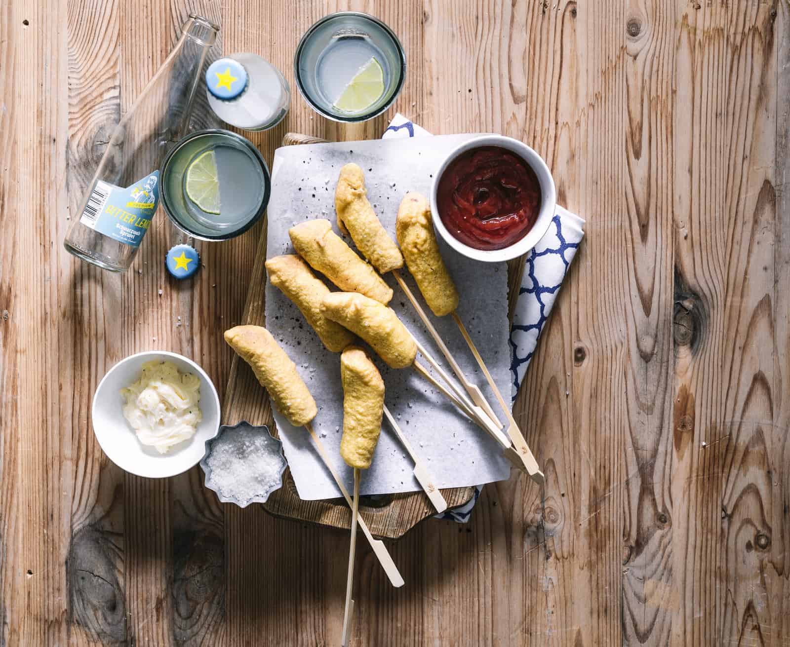 Cooler Snack: Knusprige Corndogs