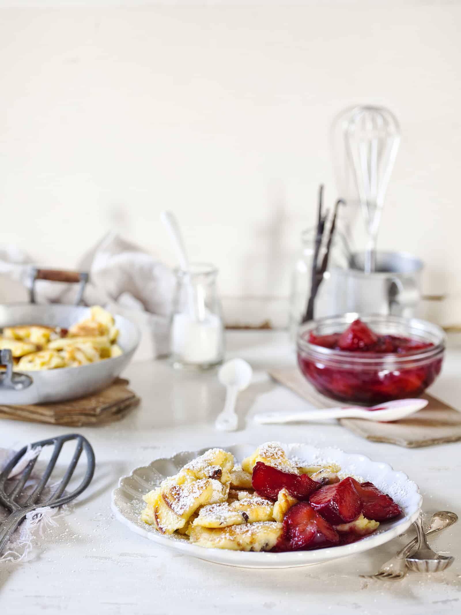 Kaiserschmarren mit Pflaumenkompott – Foto: Frauke Antholz