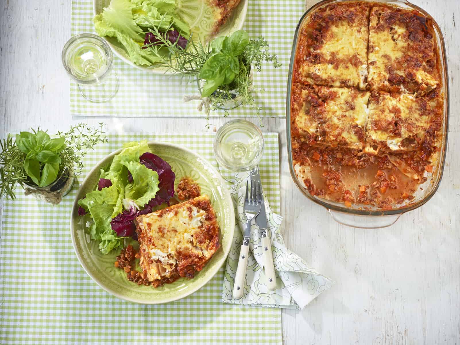 Lasagne mit Blattsalat