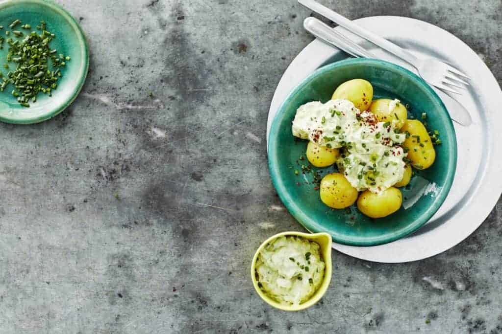 Pellkartoffeln mit Avocado-Aufstrich aus dem Thermomix® – Foto: Jorma Gottwald