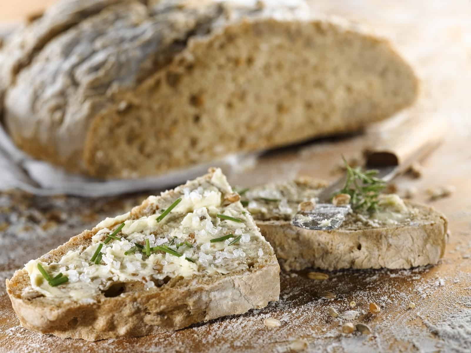 Dunkles Mischbrot mit Dinkel – Rezept für den Thermomix®