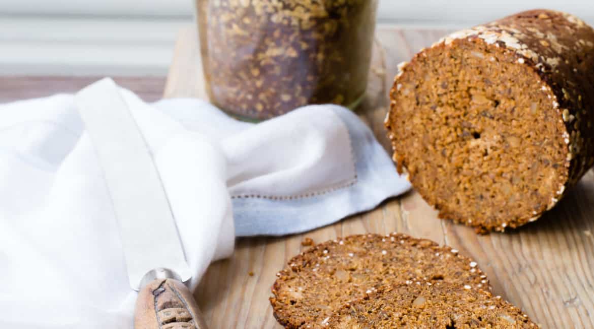 Pumpernickel im Glas