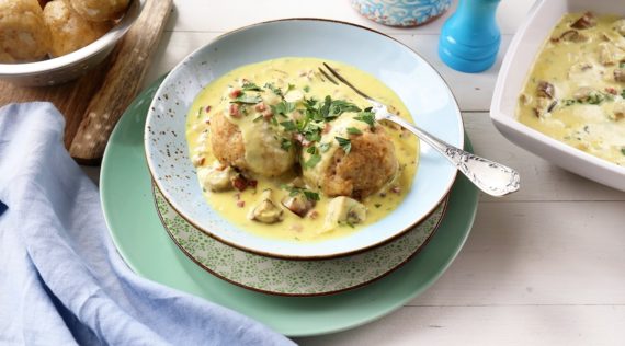 Semmelknödel mit Pilzrahm aus dem Thermomix® – Foto: Anna Gieseler