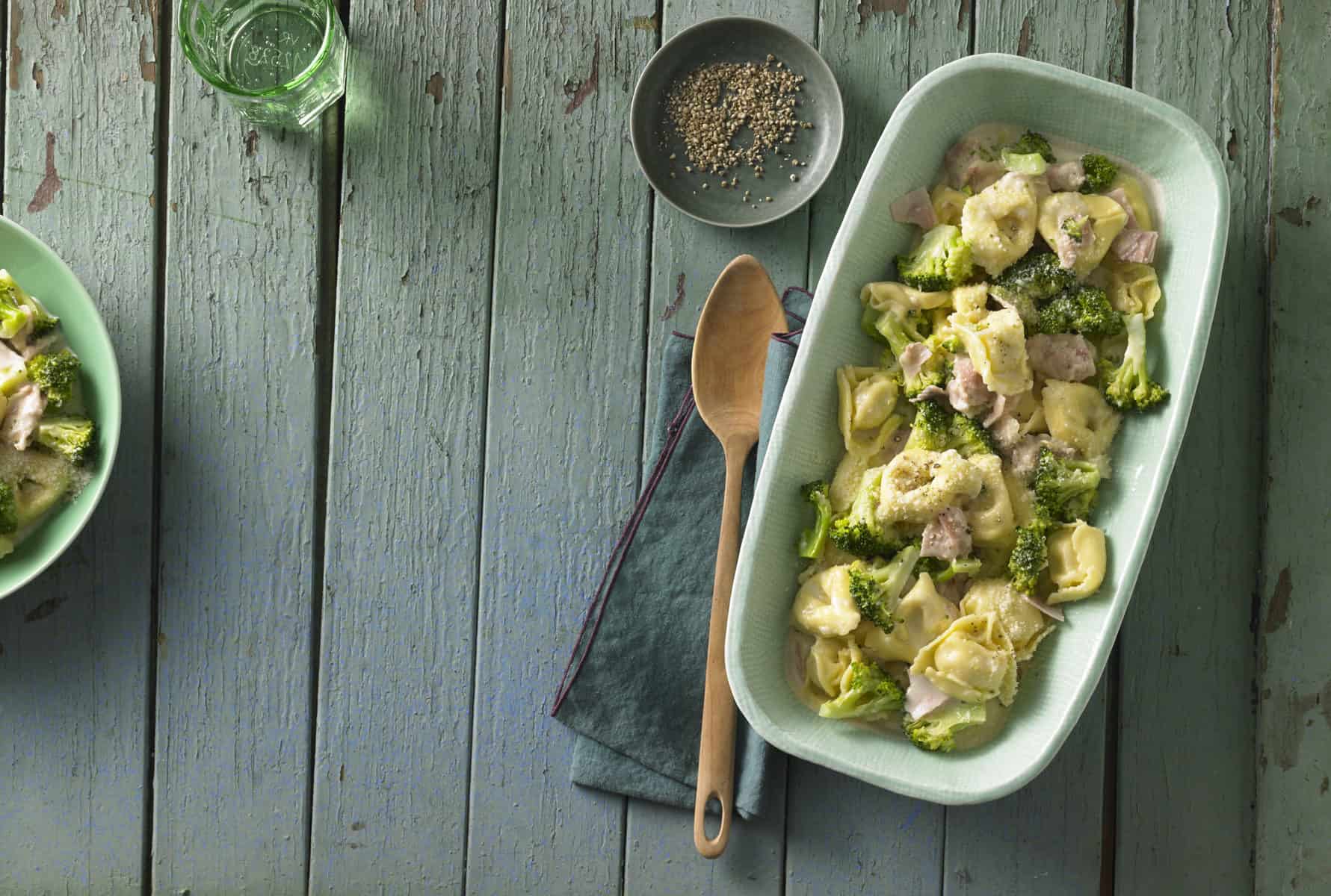 Tortellini mit Brokkoli-Sahne-Sauce – Foto: Thomas Neckermann