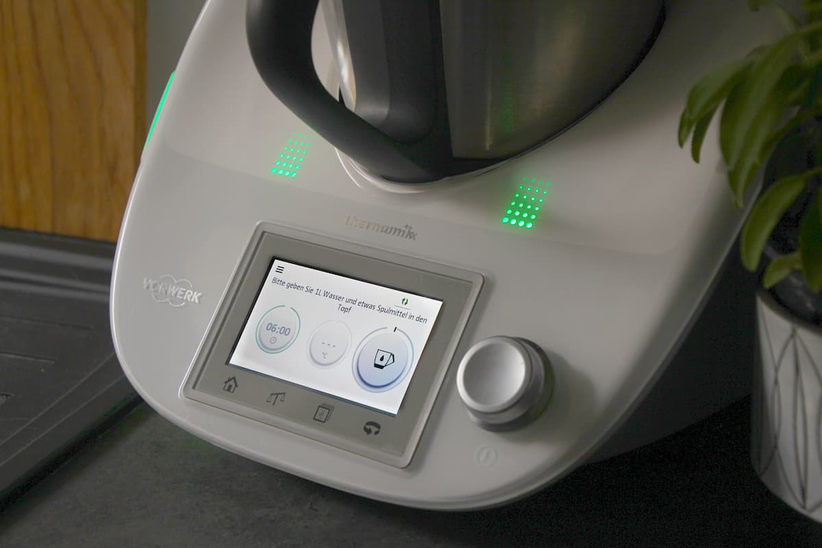 Vorspülen mit dem Thermomix® TM5 – Foto: Charlotte Heyn 