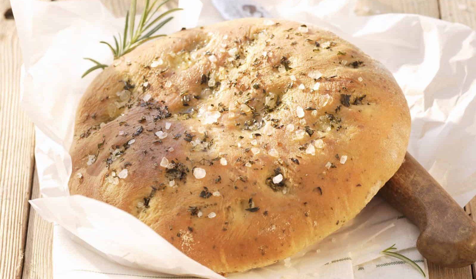 Focaccia wie in Italien aus dem Thermomix® – Foto: Stockfood / Matthias Hoffmann