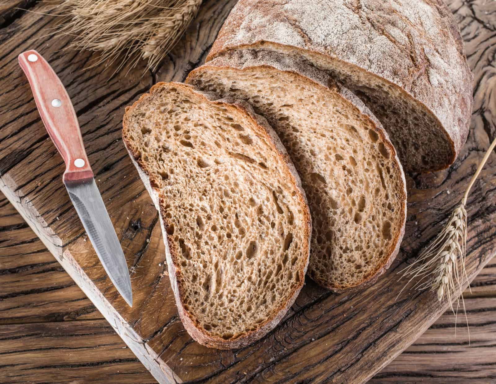 Leichtes Roggenbrot wie vom Bäcker