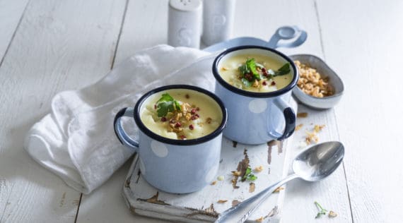 Blumenkohlsuppe mit dem Thermomix® – Foto: Tina Bumann