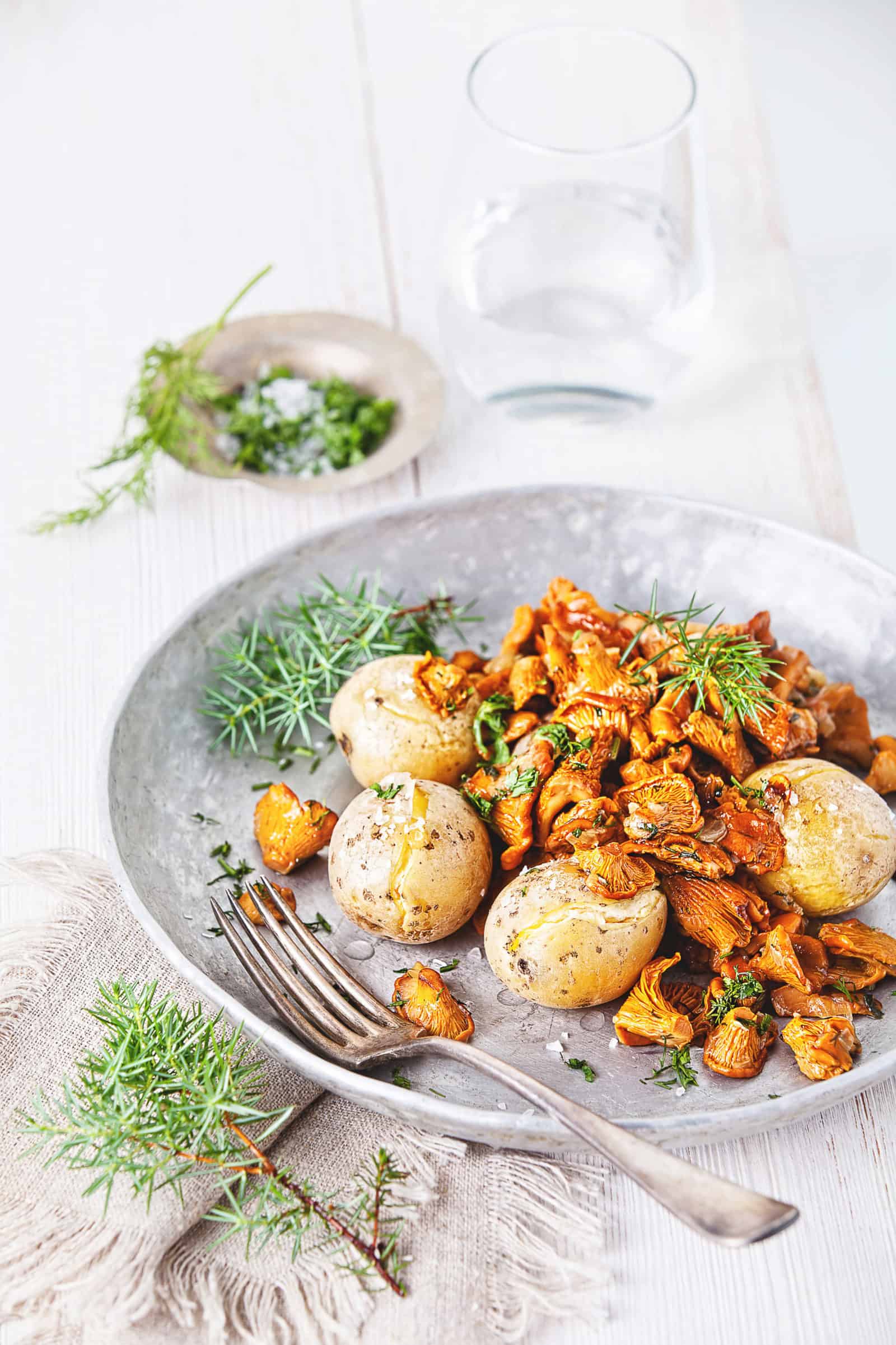 Kanarische Kartoffeln – Papas Arrugadas mit Pfifferlingen mit dem Thermomix® – Foto: shutterstock