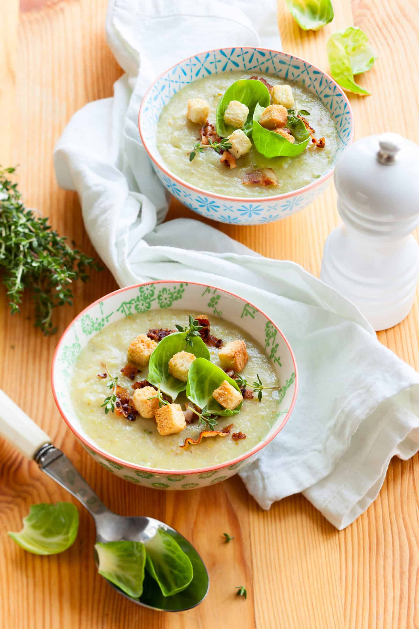 Cremige Rosenkohlsuppe aus dem Thermomix® - Foto: Shutterstock/Kolpakova Svetlana