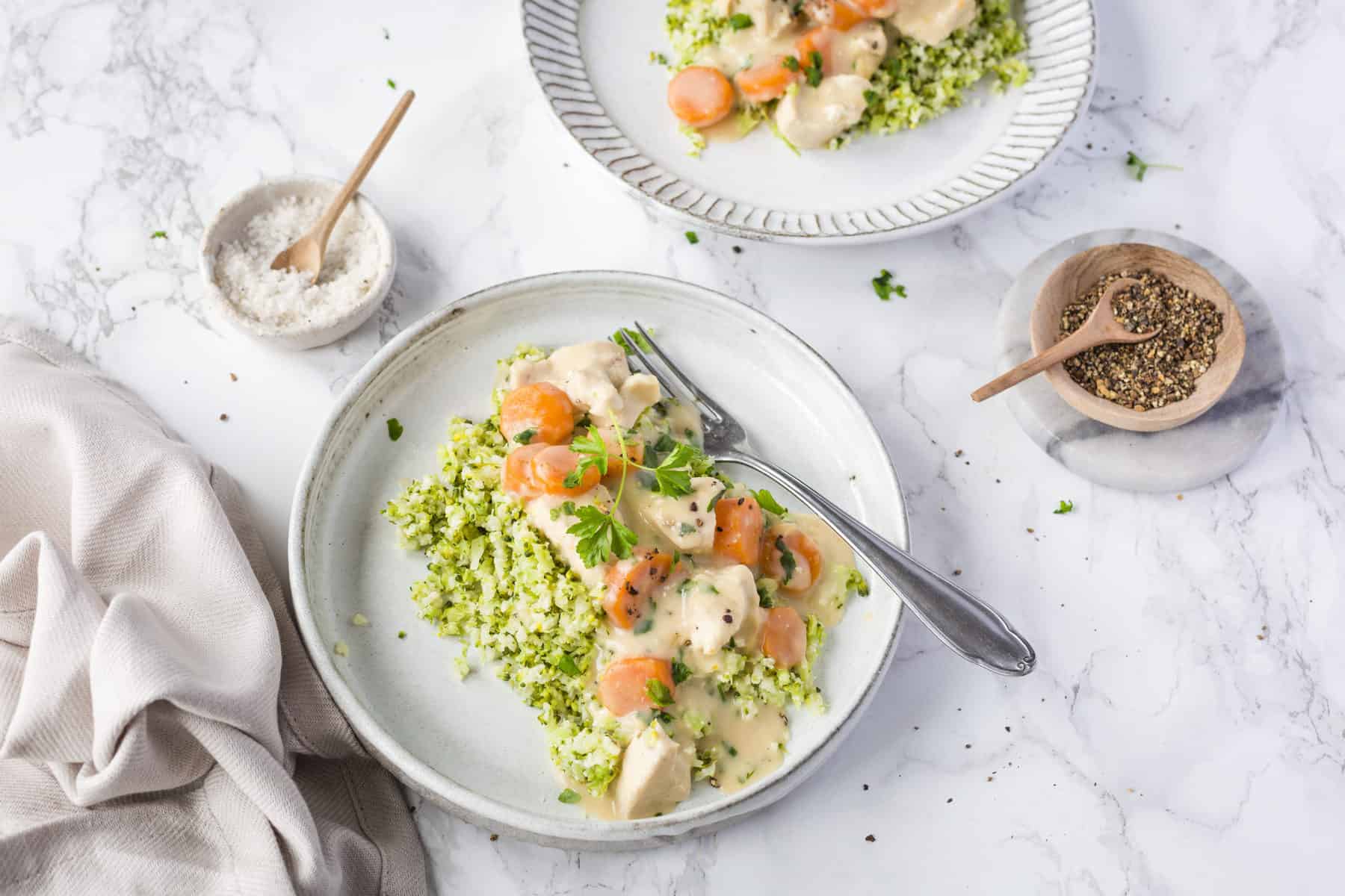 Low-Carb: Hühnerfrikassee mit dem Thermomix® – Foto: Désirée Peikert