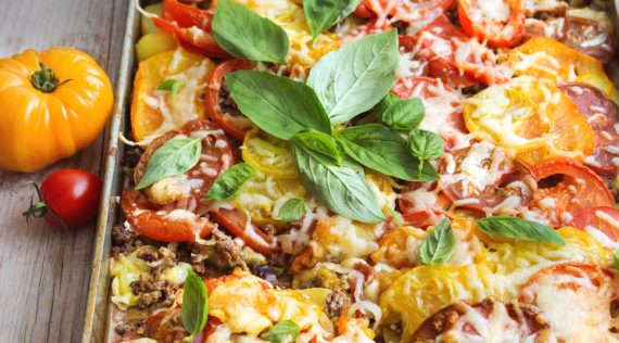 Pizza-Auflauf mit Kartoffeln und Hack mit dem Thermomix® – Foto: Ira Leoni