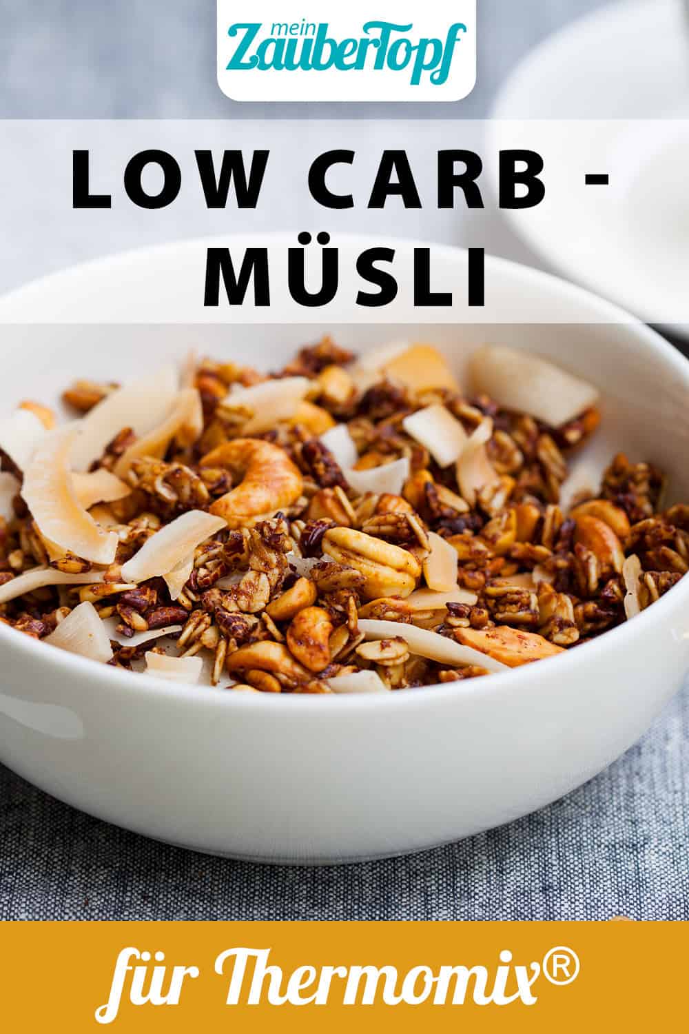 Low Carb Müsli aus dem Thermomix® - Foto: gettyimages / AnnaPustynnikova