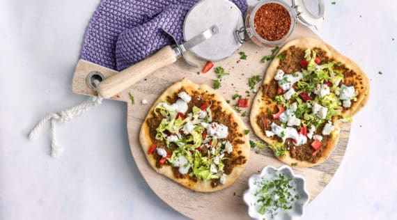 Türkische Pizza mit Hack mit dem Thermomix® – Foto: Tina Bumann