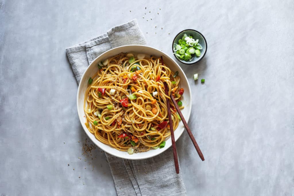 Asiatischer Spaghettisalat mit dem Thermomix® - Foto: Anna Gieseler