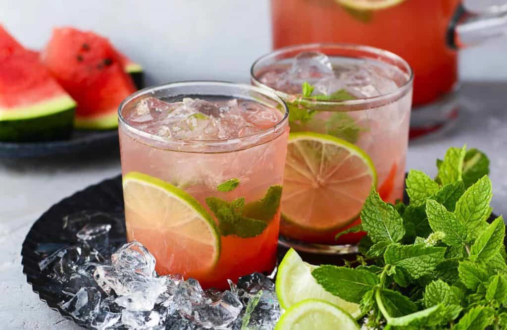 Wassermelonen-Limonade aus dem Thermomix® - StockFood / Schall, Ewgenija