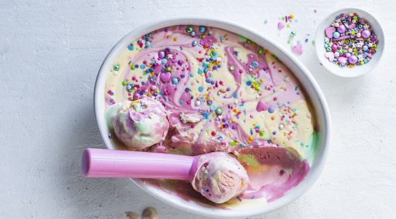 Regenbogen-Eis aus dem Thermomix® – Foto: Anna Gieseler