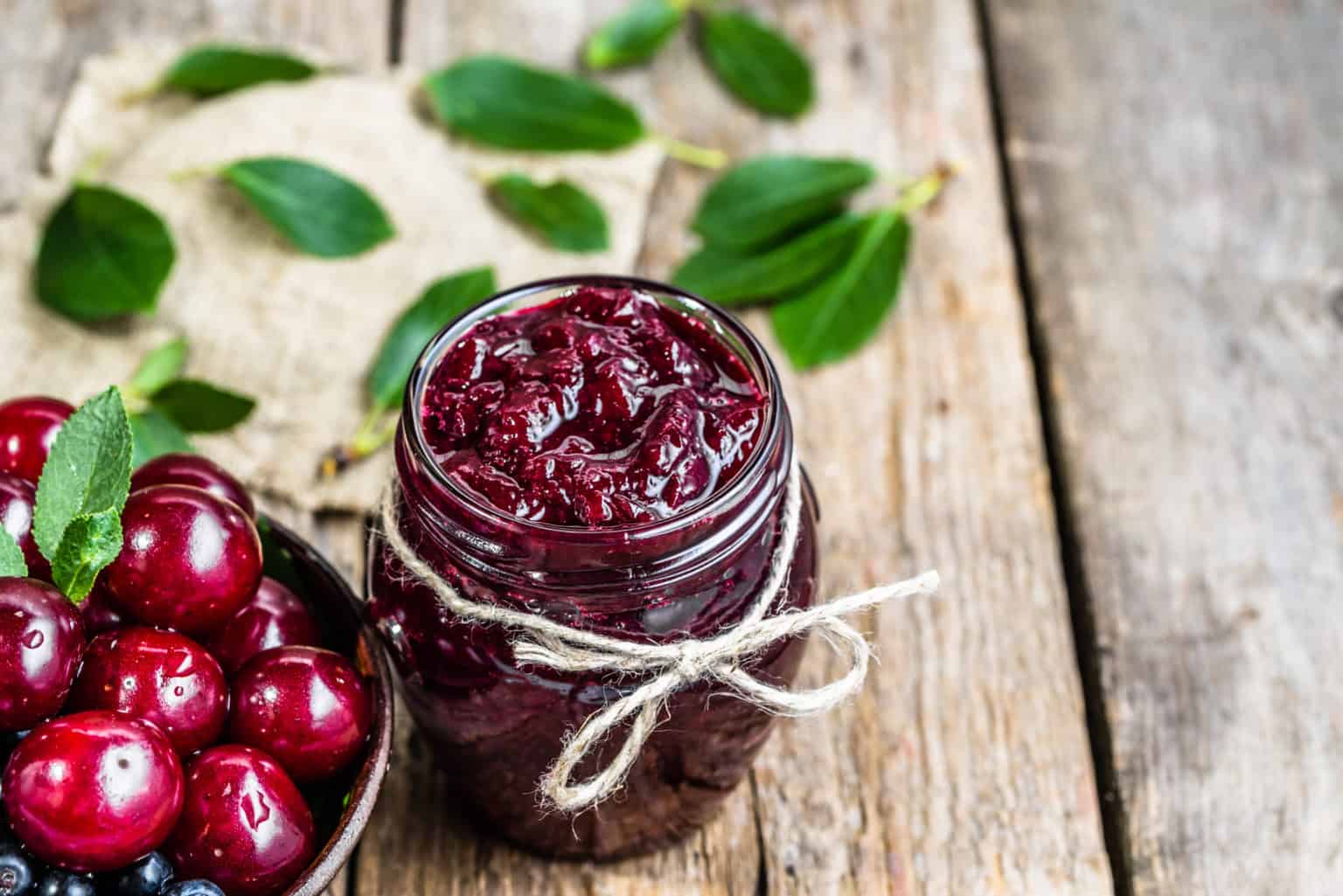 Kirschmarmelade mit Amaretto