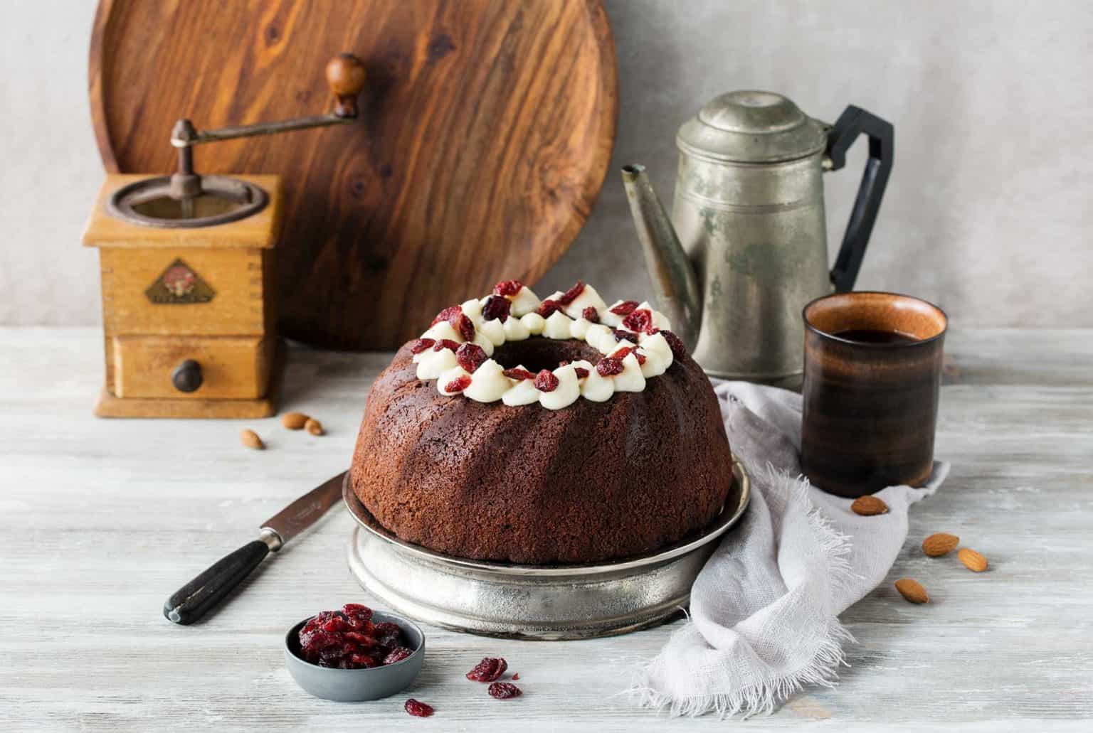 Schoko-Nusskuchen mit Cheesecake-Frosting