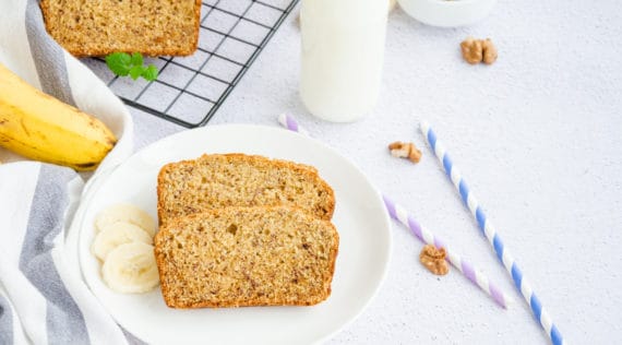 Bananenbrot mit Karotte und Apfel mit dem Thermomix® - Foto: gettyimages / Irina Taskova