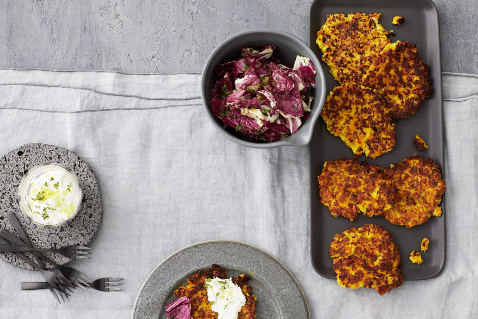 Kartoffel-Kürbis-Rösti mit Radicchio-Salat