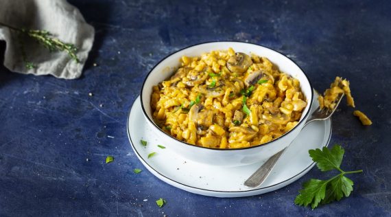 Spätzletopf mit Champignon-Rahmsoße aus dem Thermomix® – Foto: Kathrin Knoll